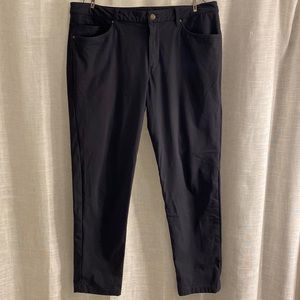 Lululemon ABC Slim-Fit Obsidian